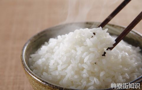 馊米饭吃了会致癌吗2