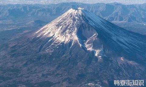 沉睡300年的富士山岩浆正在活动真的假的2