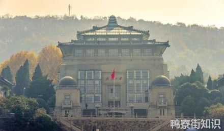 2022年清明节假期武汉大学可以进吗3